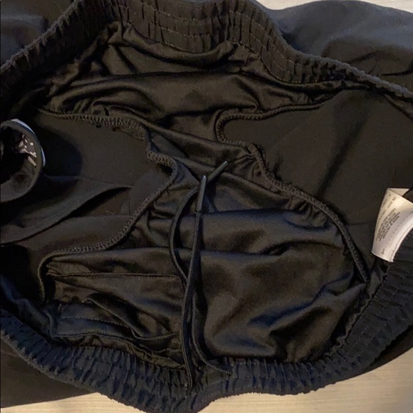 Adidas running shorts - Picture 5 of 5